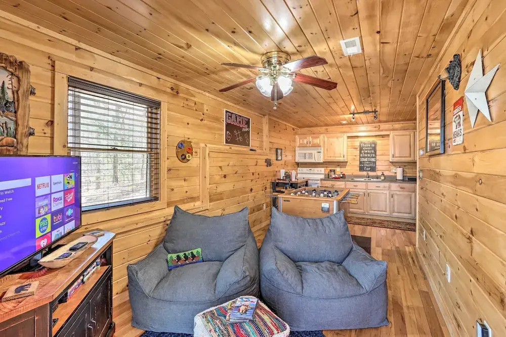 Lake Blue Ridge Cabin by the Chatahoochie Forest