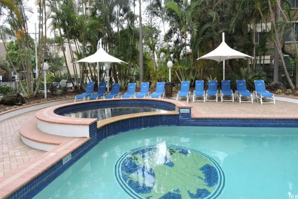 Aegean Apartments Surfers Paradise