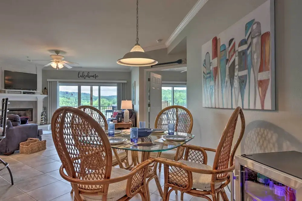 Balcony & Seasonal Pool: Lakefront Ozark Condo