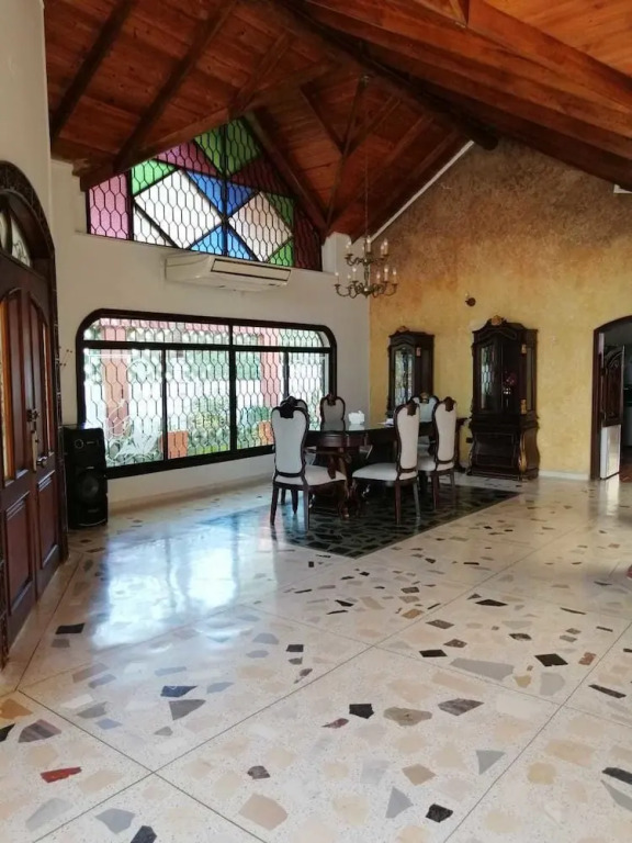 Villas San Sebastian