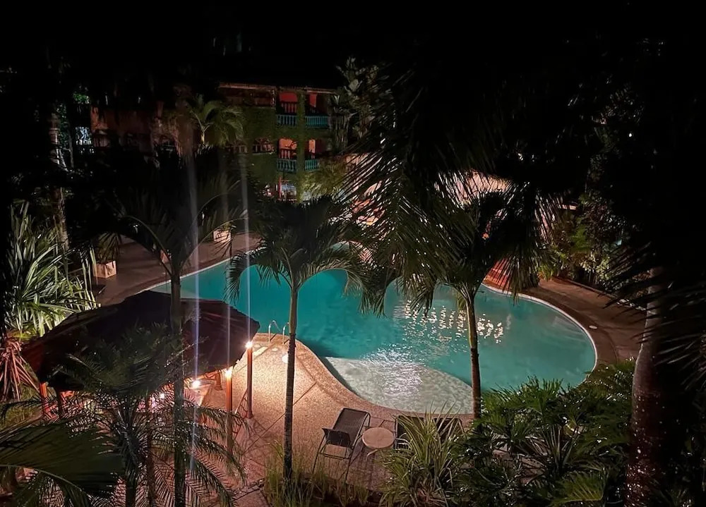 Marea Brava Hotel & Villas