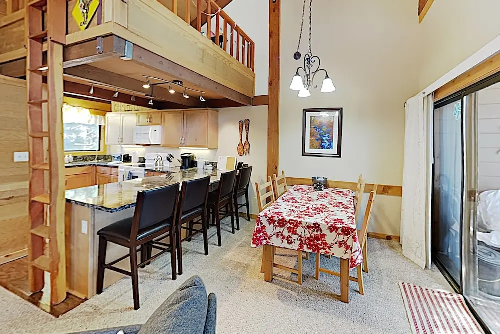 New Listing! Stylish At Northstar Resor 3 Bedroom Condo
