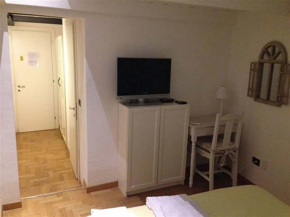 B&B and Home La Piazzetta della Pioggia
