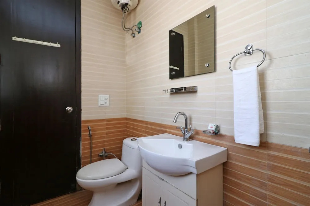 OYO 6575 Shivaay Residency