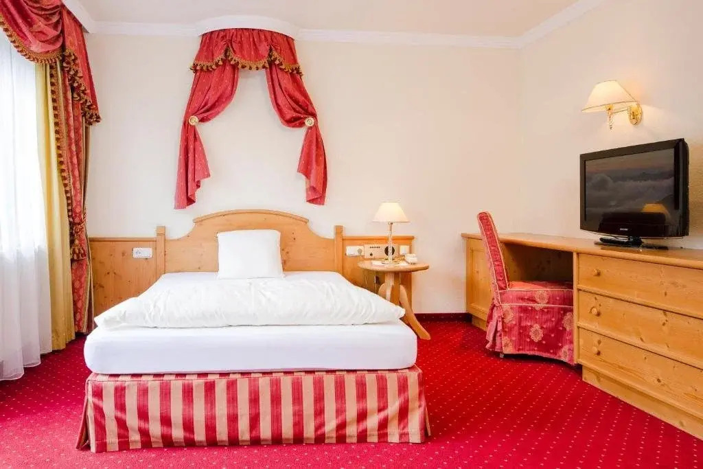Hotel Jenbacherhof B&B