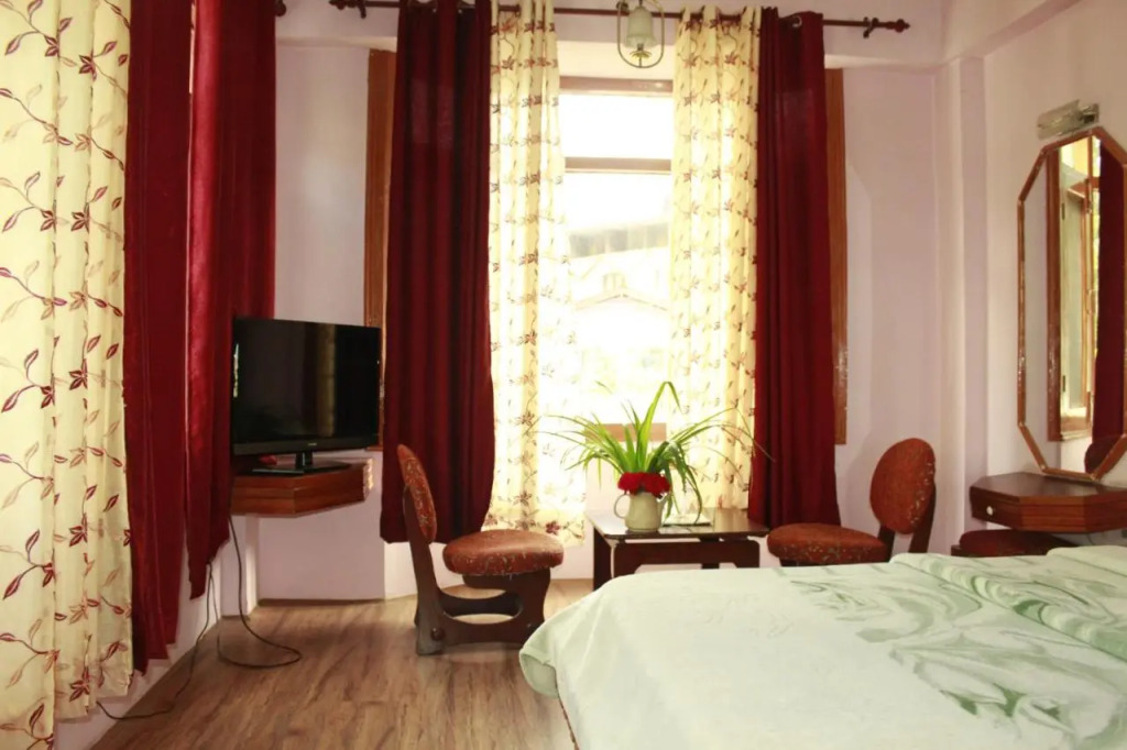Zarim Hotel Manali