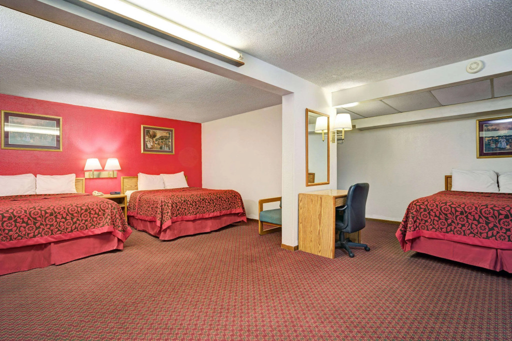 Travelodge by Wyndham Red Wing