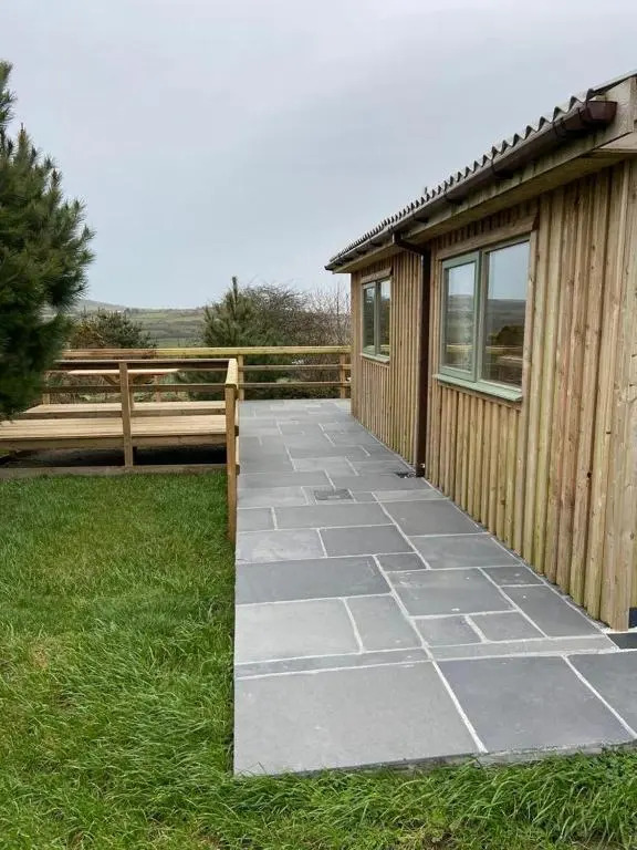 Rural Wood Cabin - less than 3 miles from St Ives