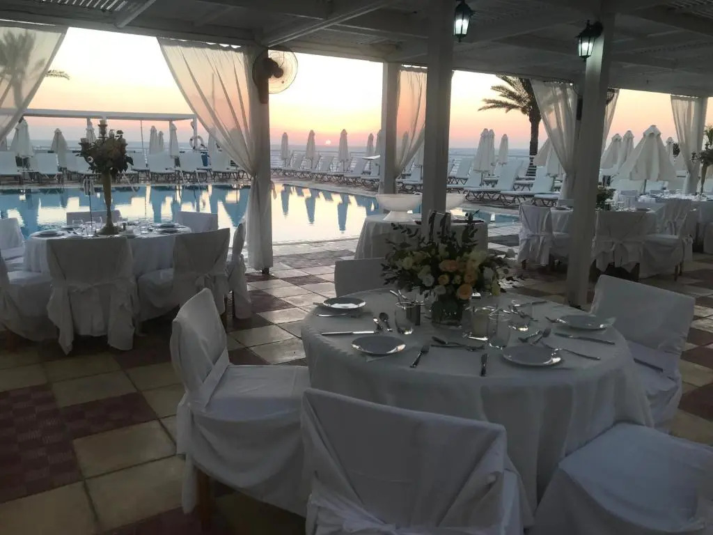 Queens Bay Hotel