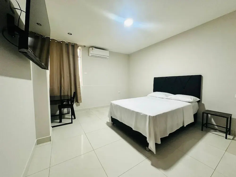 La Estancia Casa Hotel