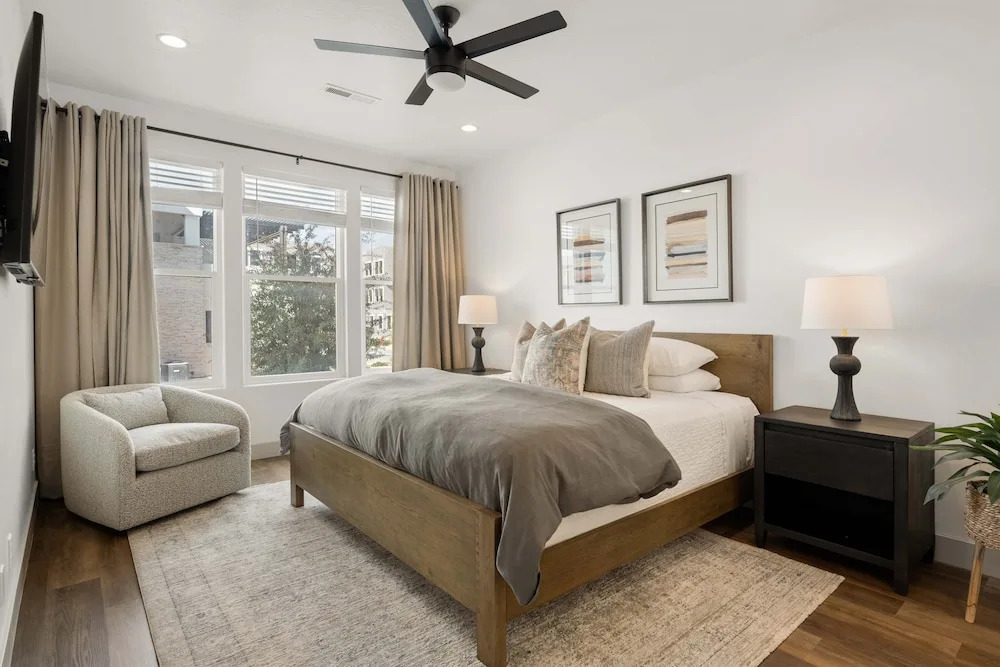 Blue Lagoon Oasis townhouse