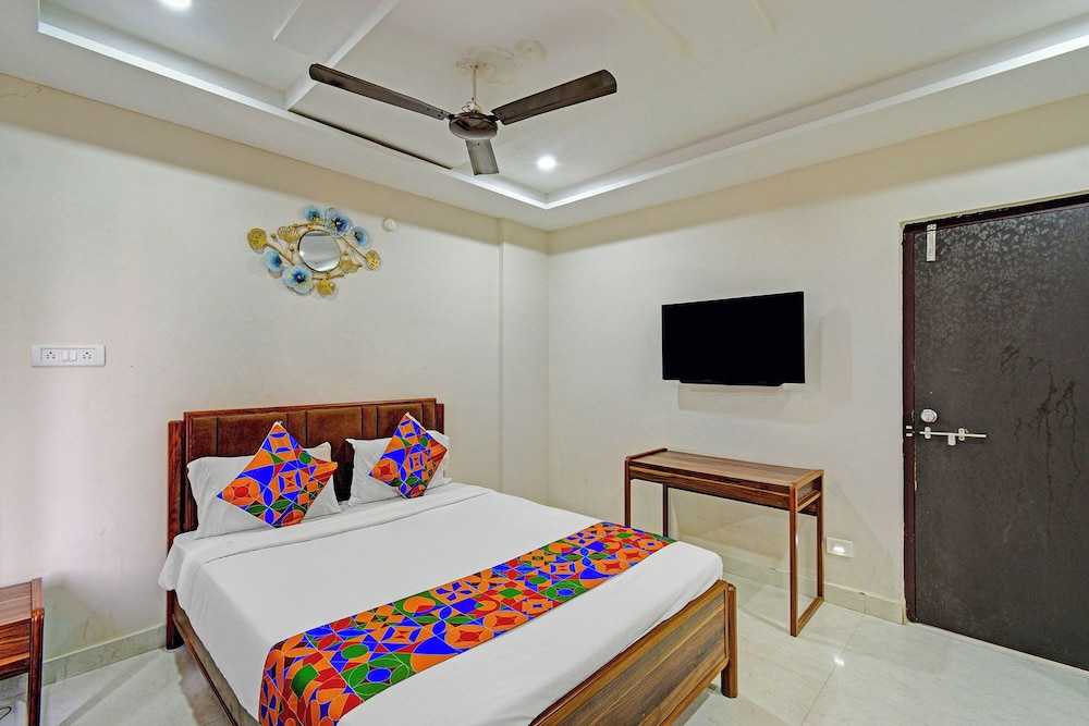 Via Silver Suites