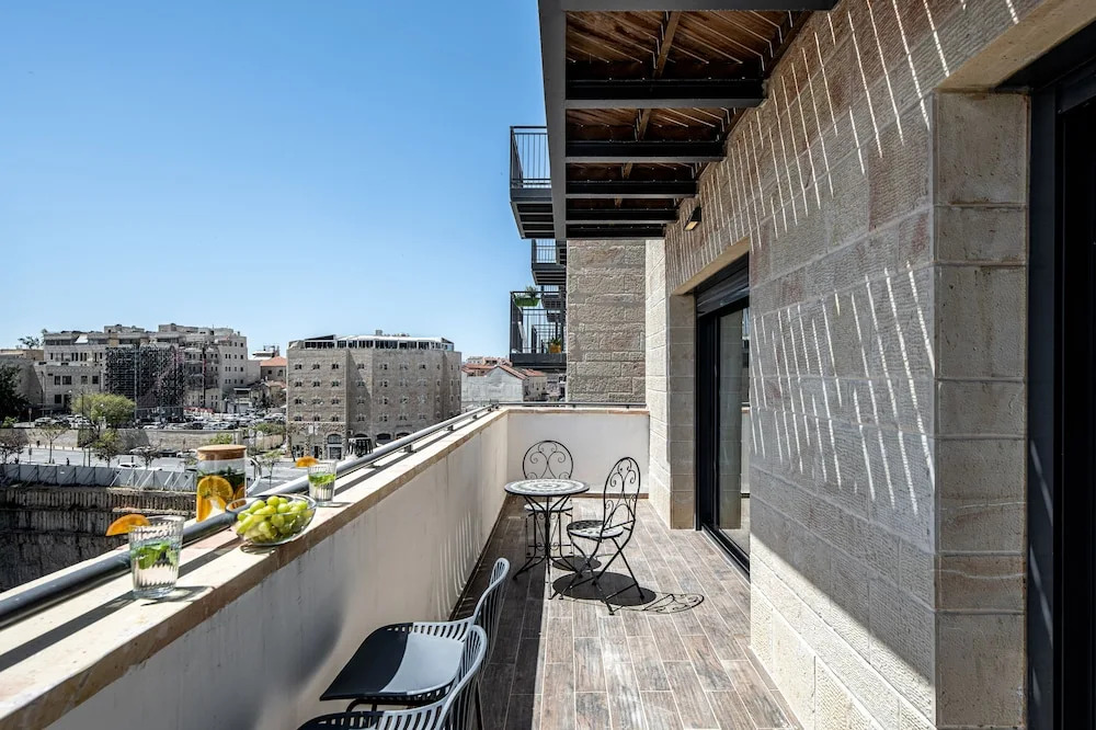 MACHNE YEHUDA - Exclusive Collection - By HOMY