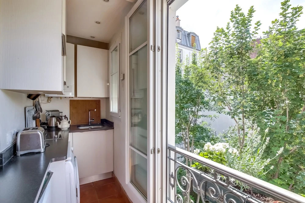 Cosy apt for 2 close to Eiffel Tower