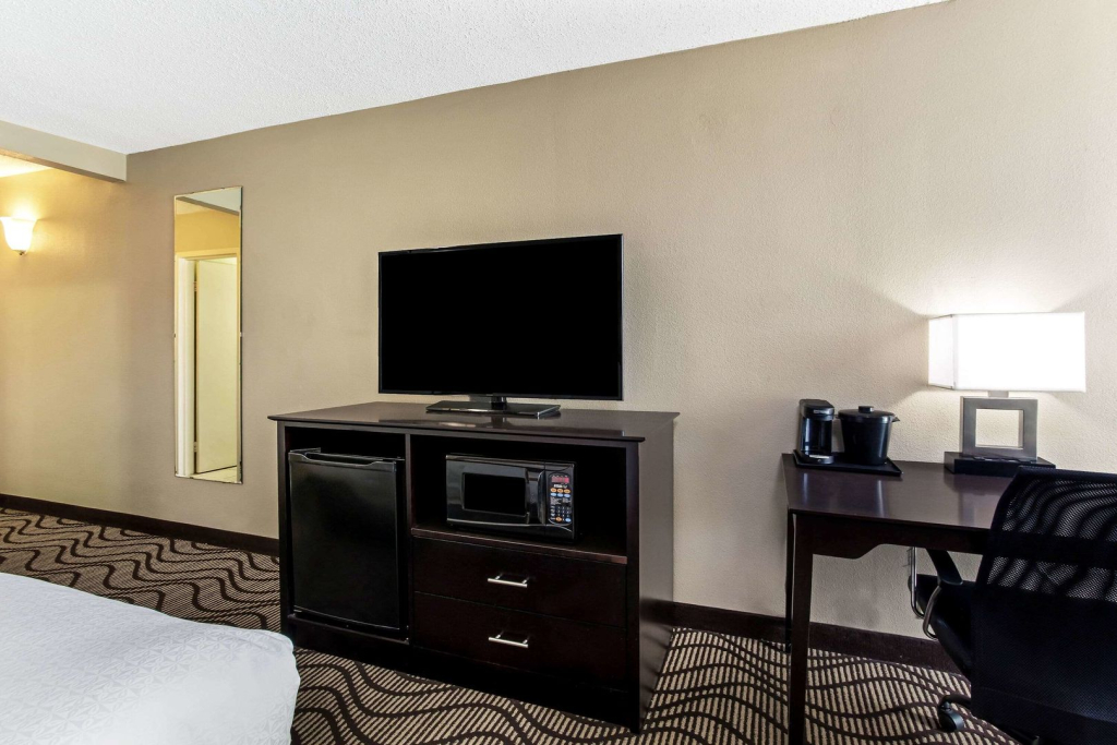 Garner Hotel Wytheville East by IHG