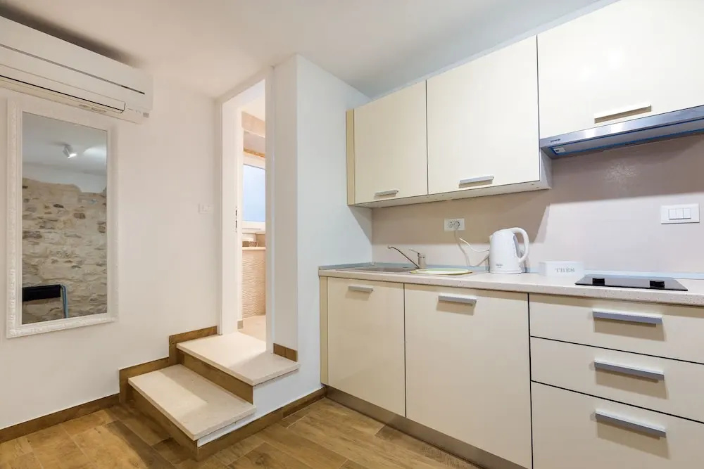 Apartments & Rooms Dujam