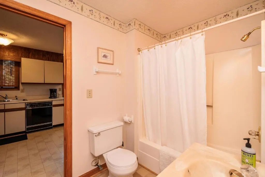 The Rectory by Oak Island Accommodations