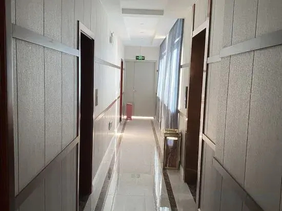 Laobai Hotel (Xishuangbanna Jinghong Gaozhuang Xishuangjing Branch)