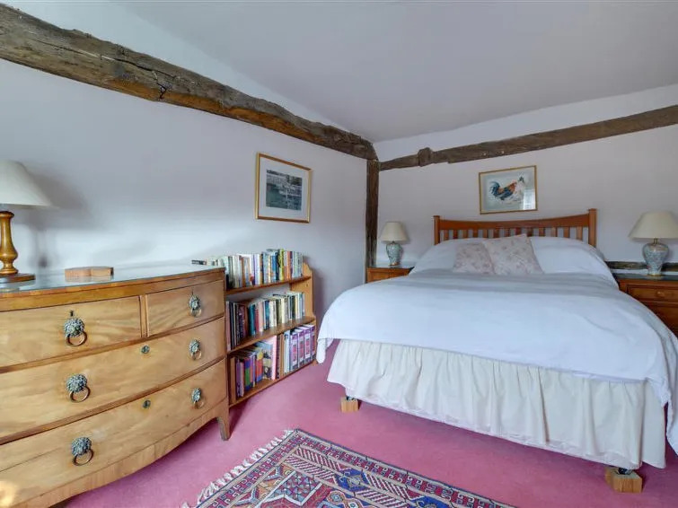 Old Cobblers Cottage At Kings Head House