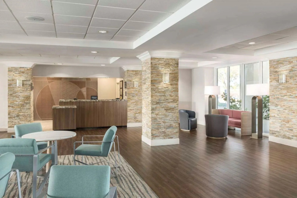 Homewood Suites Miami Airport/Blue Lagoon