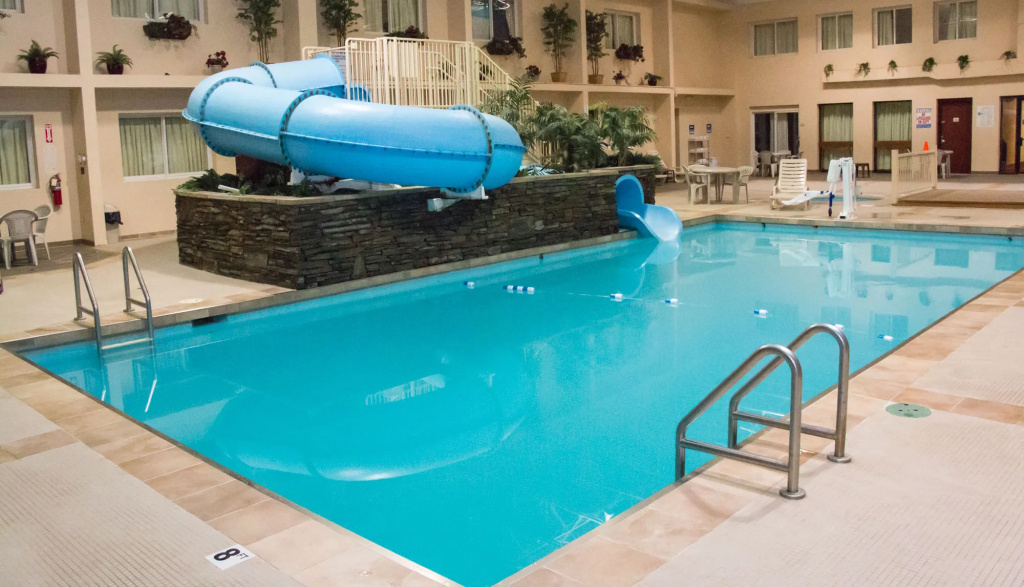 Grand Williston Hotel and Conference Center