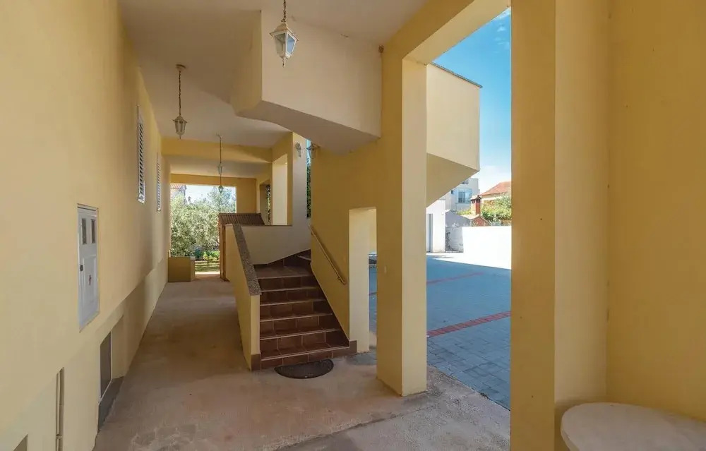 Stunning Home in Zadar With Wifi and 2 Bedrooms