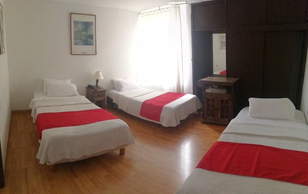 Casa Hotel La Estancia