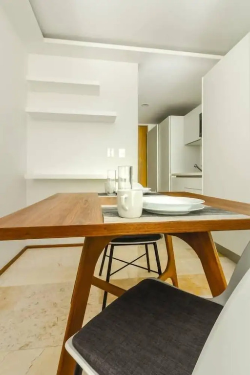 Amazing Studio, Steps to Beach, AC, Best Location