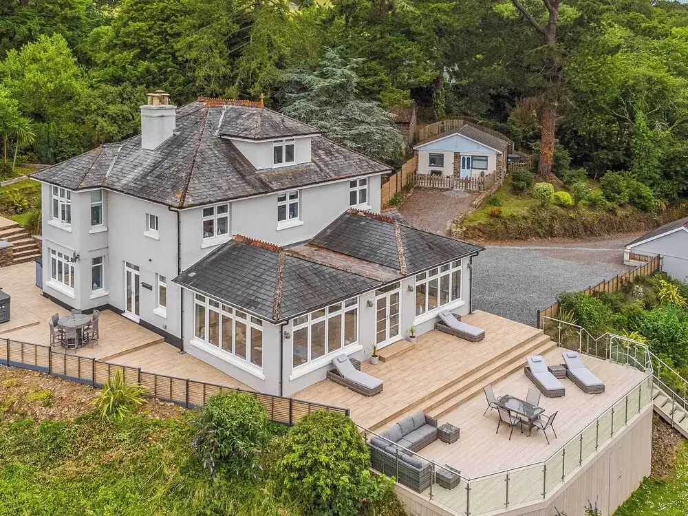 Mallacleave House