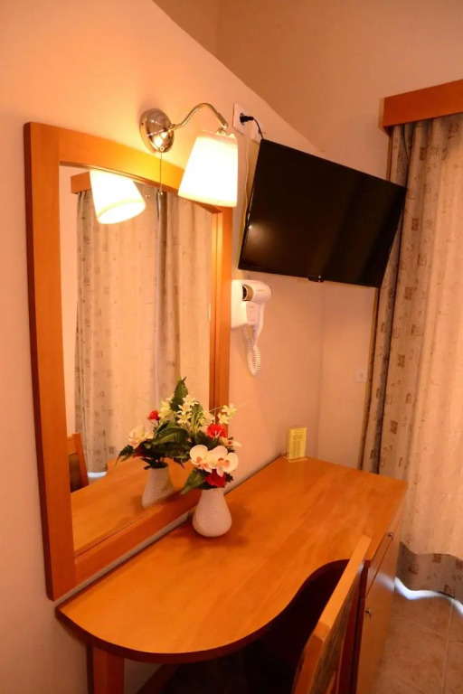 Sappho Hotel
