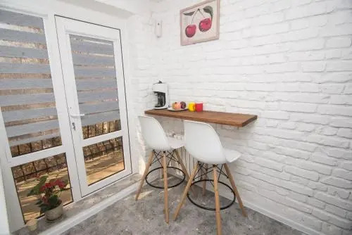 Art Studio 2