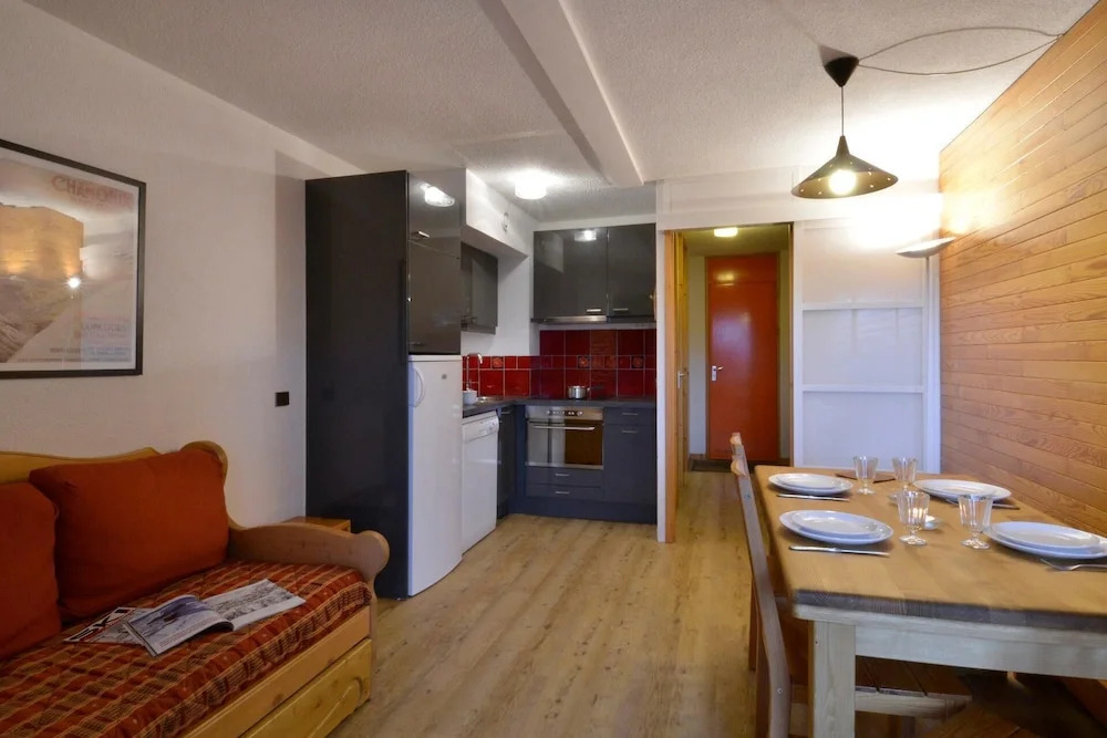 Belle Plagne Three Room Apartment On The Resort Center For 7 People Ph310