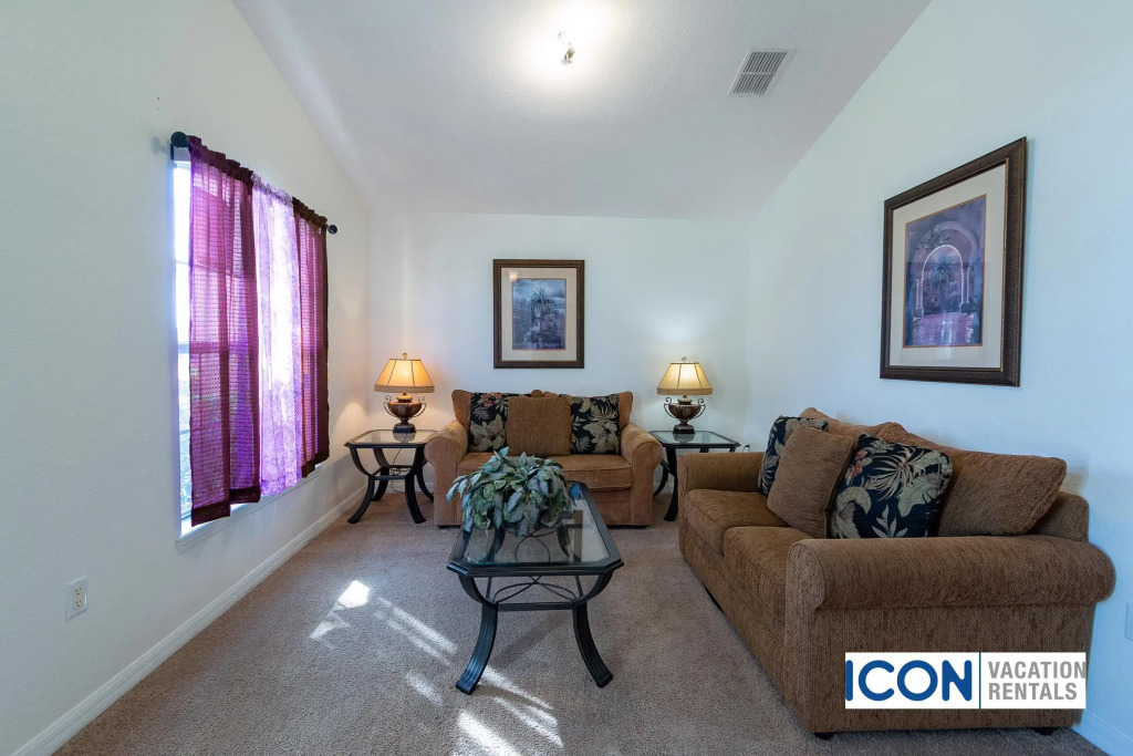 3 Bedroom/2Bath Private Pool Home, DAVENPORT, US