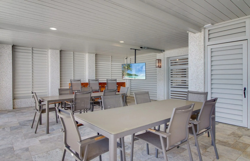 710 Ocean Boulevard Avantstay Oceanfront, Private Pool + Rooftop Deck