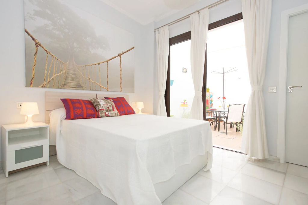 The Zentral Suites & Apartments