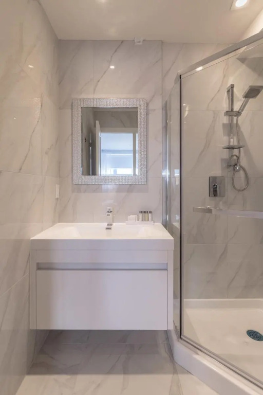 Parc Avenue Residence Mile End