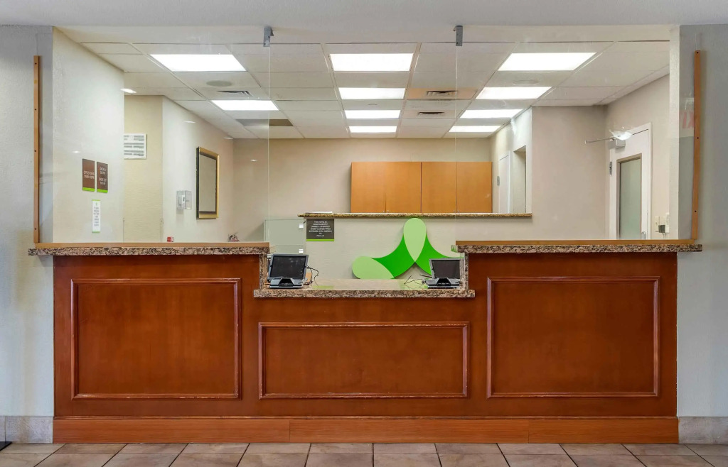 Extended Stay America Suites - Houston - IAH Airport