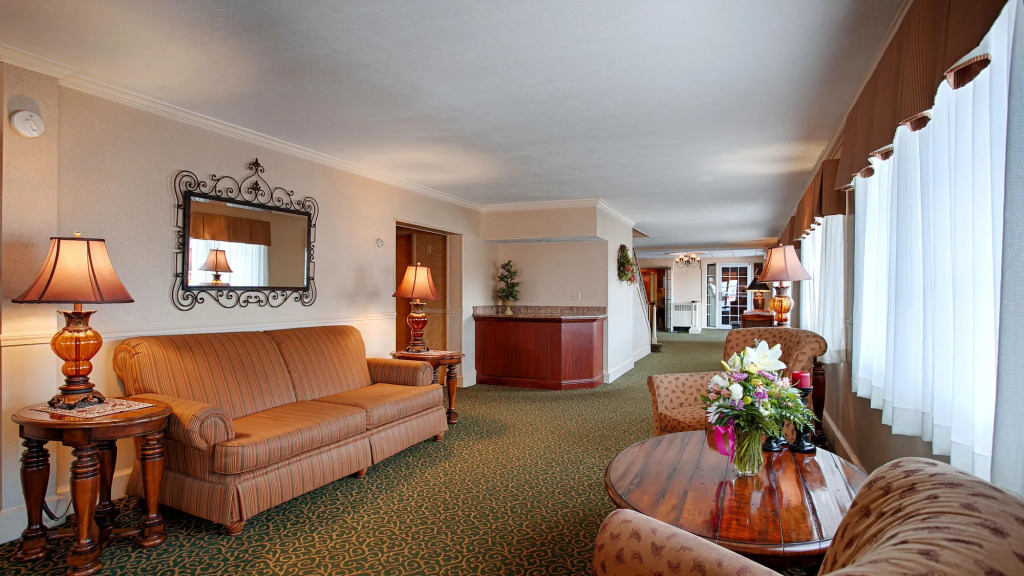Magnuson Grand Pioneer Inn and Suites