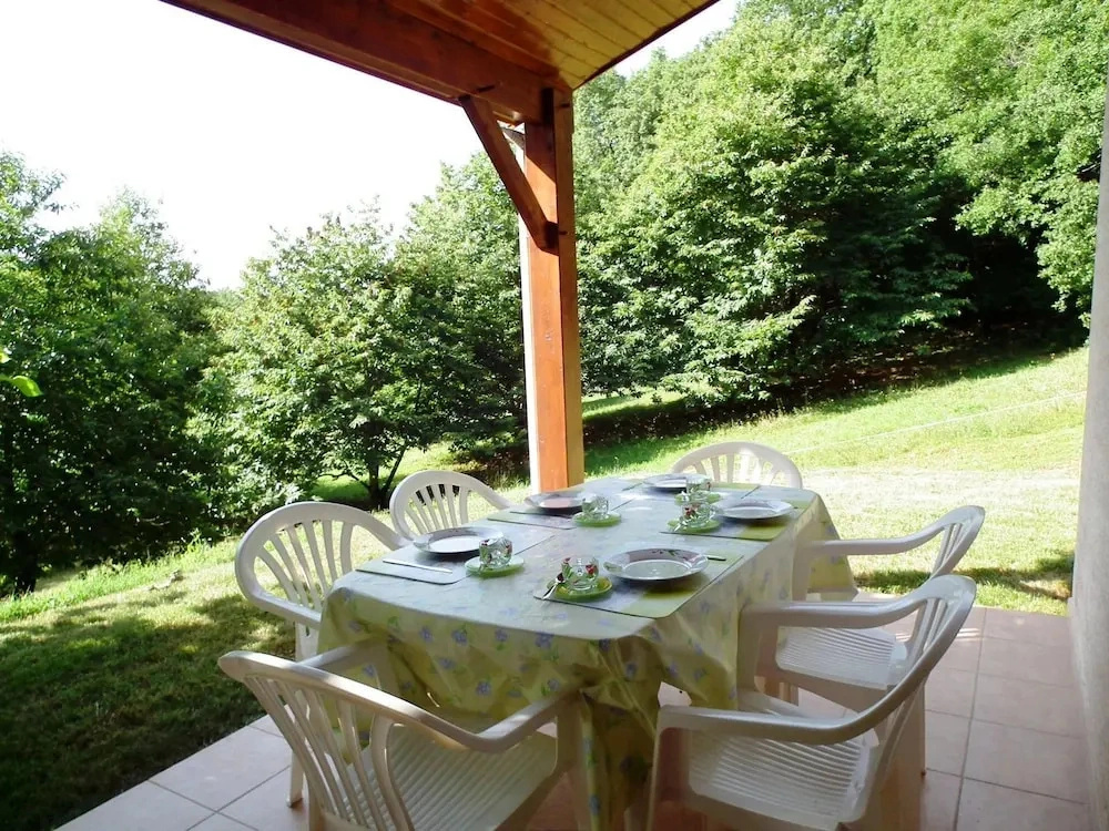 Pet-friendly Villa in Dordogne