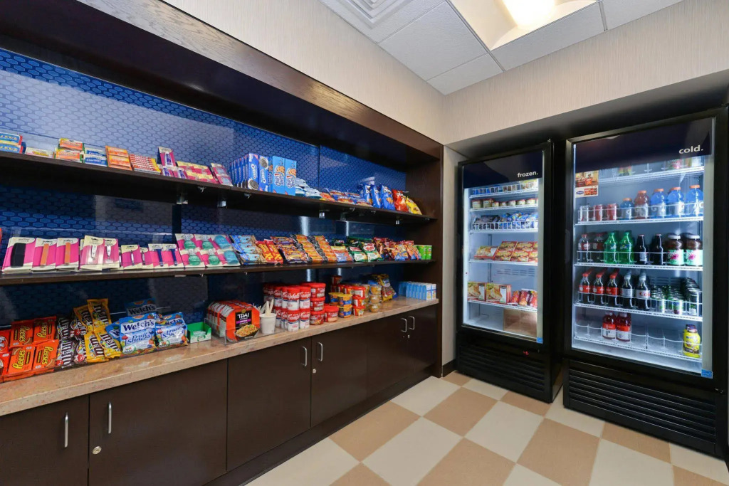 Hampton Inn & Suites California University-Pittsburgh