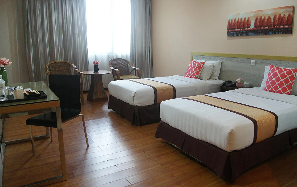 TD Plaza Hotel