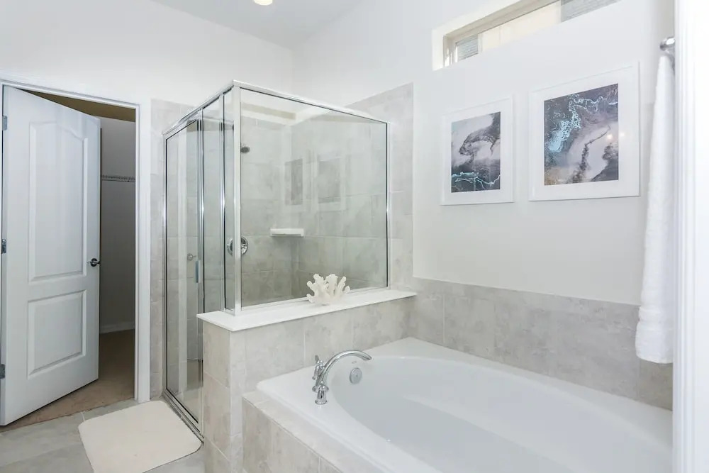 Luxurious Vacation Home at Westside 8973