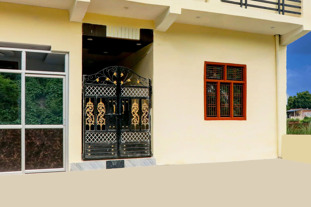 Hotel O SINGH GUEST HOUSE & RESTRO