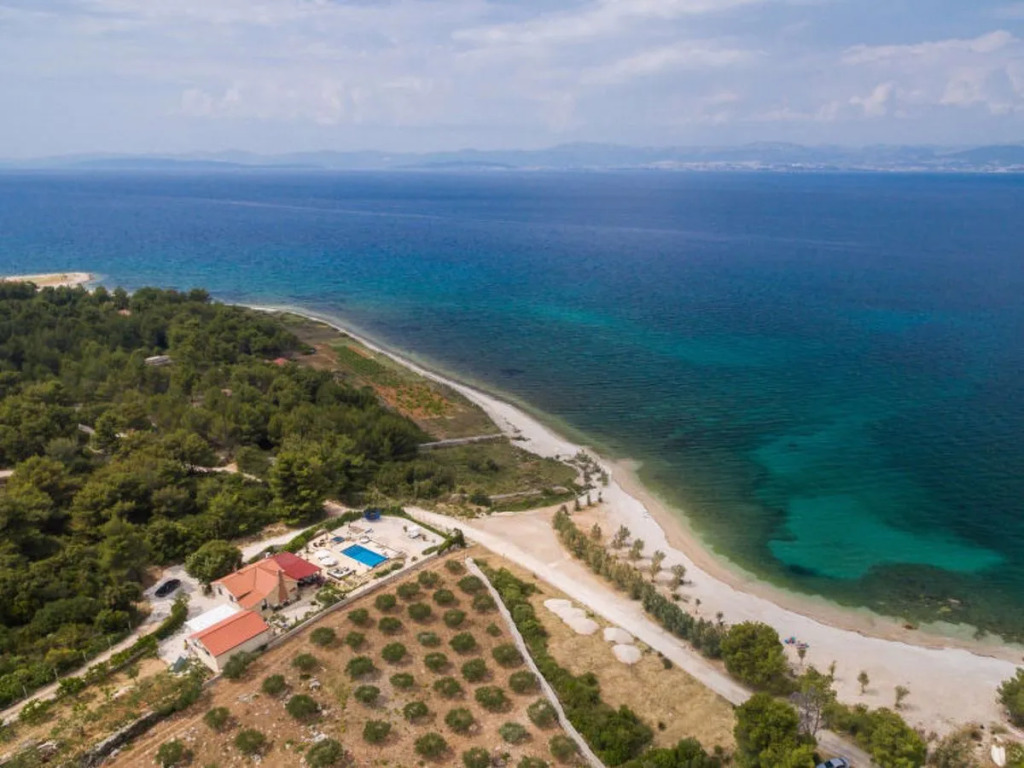 Holiday Home Villa Mutnik by Interhome