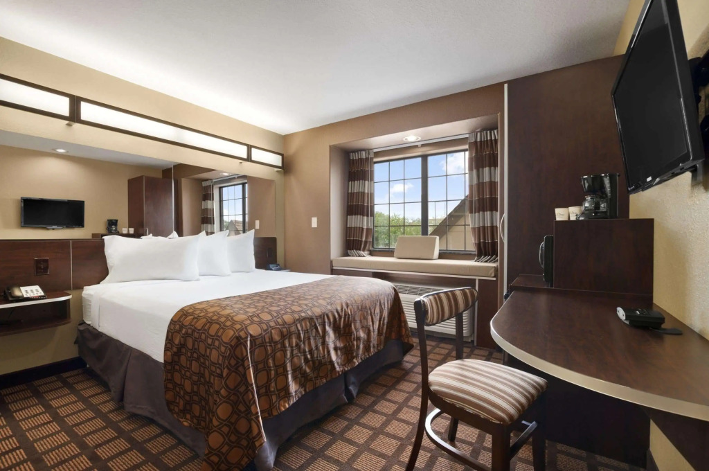 Garner Hotel Gonzales by IHG