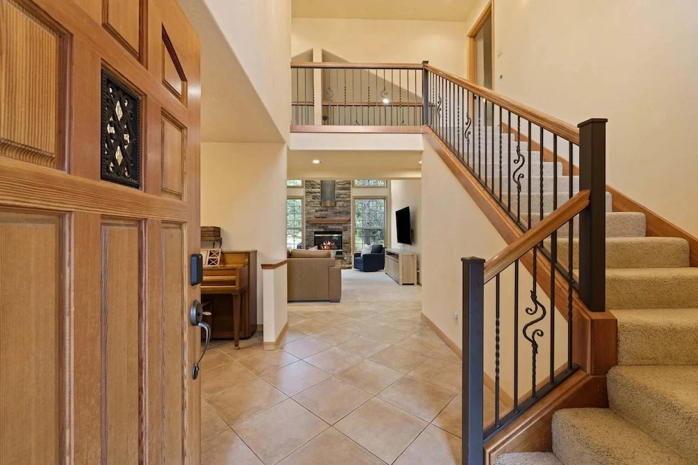4 Tan Oak