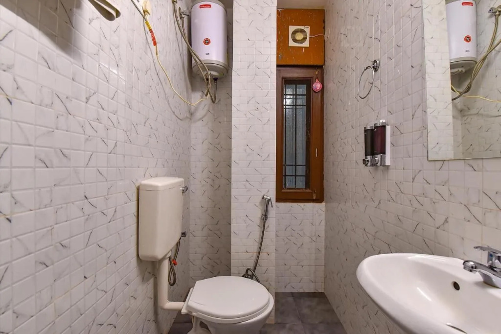 Fabhotel Gangashrey