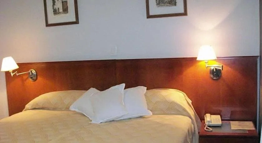 Mercedes Park Hotel