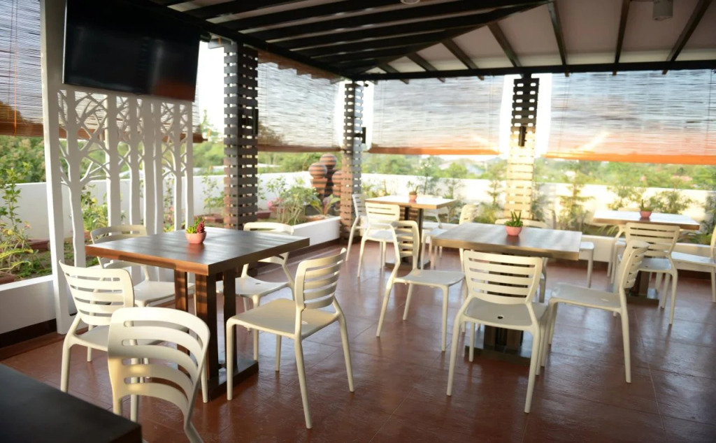 Globetrotter Inn - Palawan Inc