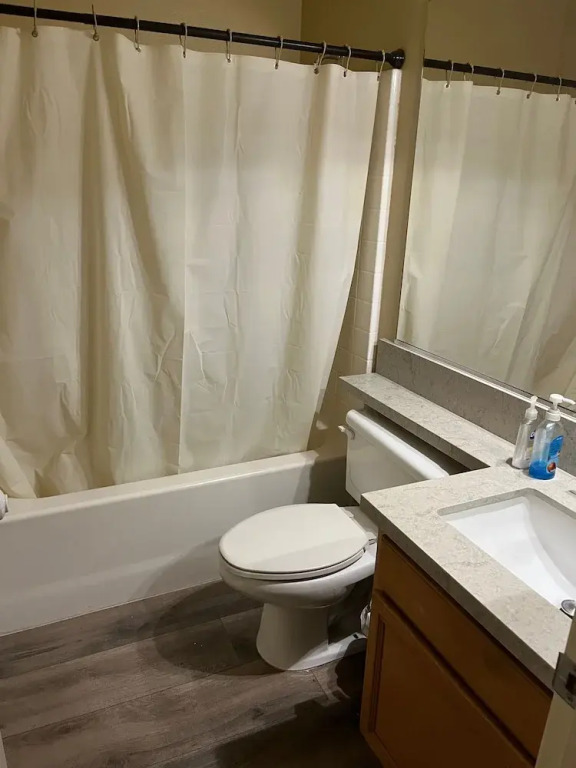 One Bedroom With its Full Bathroom